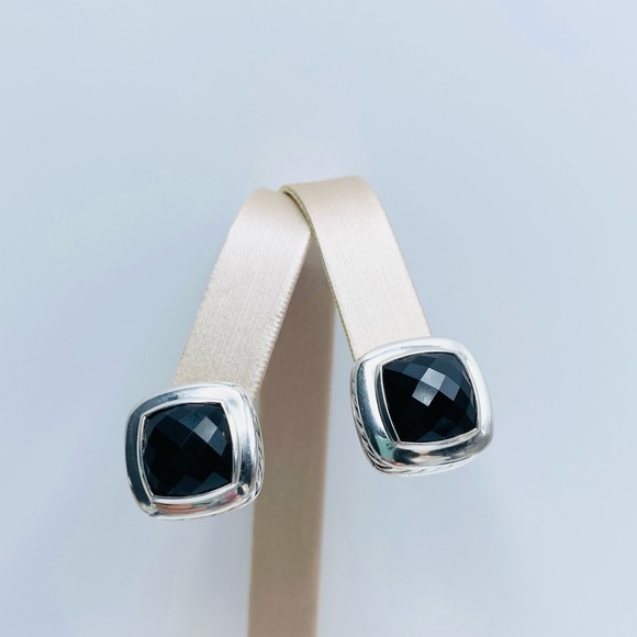 DAVID YURMAN
Sterling Silver Black Onyx 11mm Albion Earrings - Picture 3 of 12